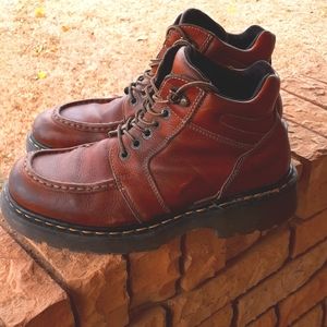 Dr. Martens moc toe boots
